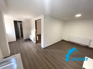 Pronájem bytu 2+kk, Kamenický Šenov, Dlouhá, 40 m2