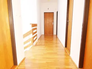 Prodej rodinného domu, Praha - Smíchov, Zdíkovská, 280 m2