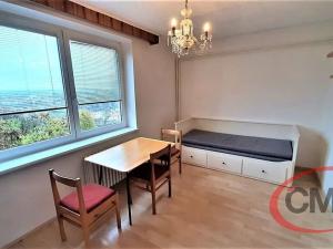 Pronájem bytu 2+kk, Praha - Smíchov, Pod Kesnerkou, 60 m2