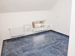 Pronájem rodinného domu, Mělnické Vtelno, 170 m2