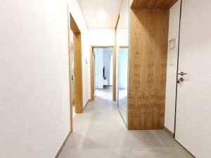 Pronájem bytu 2+kk, Praha - Veleslavín, Na dračkách, 47 m2