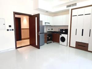 Prodej bytu 1+kk, Dubaj, Spojené arabské emiráty, 38 m2