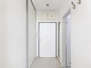 Pronájem bytu 1+kk, Praha - Hloubětín, Granitova, 32 m2