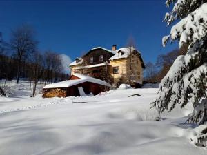 Prodej rodinného domu, Kašperské Hory, 450 m2