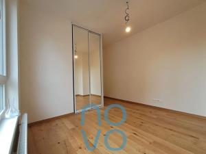 Pronájem bytu 2+kk, Praha - Modřany, Kolmanova, 49 m2