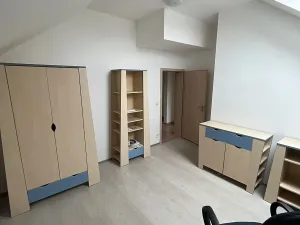 Prodej bytu 3+kk, Králův Dvůr, Na Vyhlídce, 84 m2