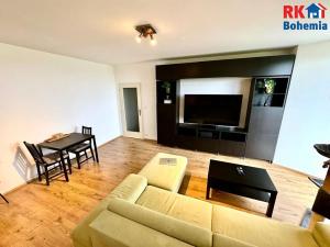 Pronájem bytu 2+kk, Praha - Letňany, Chotěšovská, 57 m2