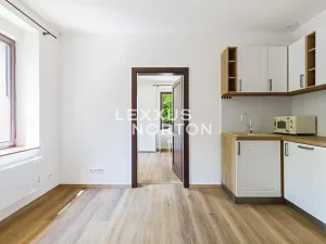 Prodej bytu 2+kk, Líšnice, Spálený Mlýn, 36 m2