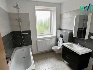 Pronájem bytu 3+1, Hroznětín, 85 m2