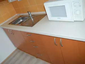 Pronájem bytu 2+kk, Lom, Libkovická, 40 m2