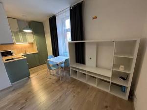 Pronájem bytu 1+kk, Praha - Krč, Budějovická, 30 m2