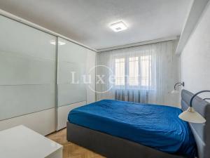 Pronájem bytu 3+1, Praha - Vinohrady, náměstí Míru, 80 m2