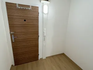 Pronájem bytu 1+kk, Praha - Chodov, Květnového vítězství, 30 m2