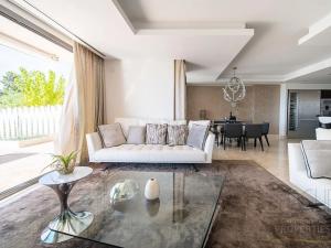 Prodej bytu 4+kk, Estepona, Španělsko, 272 m2