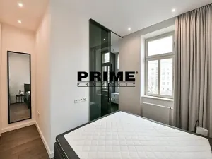 Pronájem bytu 3+kk, Praha - Vinohrady, Laubova, 95 m2