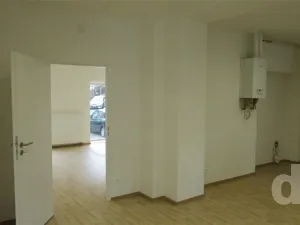 Pronájem obchodního prostoru, Karlovy Vary, Moskevská, 64 m2