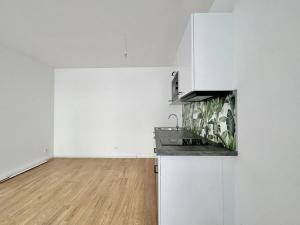 Pronájem bytu 2+kk, Praha - Vinohrady, Varšavská, 48 m2