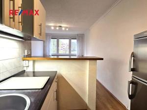 Pronájem bytu 2+kk, Praha - Strašnice, Nedvězská, 41 m2