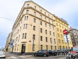 Pronájem bytu 2+kk, Praha - Holešovice, Bubenská, 84 m2