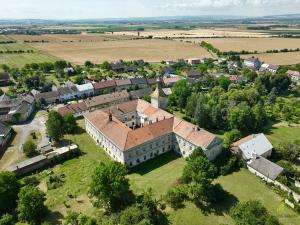 Prodej ubytování, Přestavlky, 8000 m2