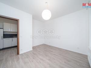 Prodej bytu 2+kk, Olomouc - Slavonín, Topolová, 58 m2