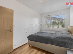 Prodej bytu 2+kk, Praha - Prosek, Kytlická, 52 m2