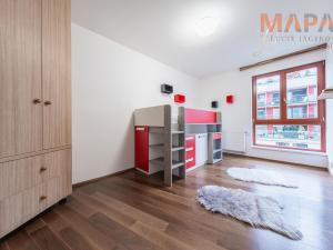 Pronájem bytu 3+kk, Praha - Dejvice, Lindleyova, 79 m2