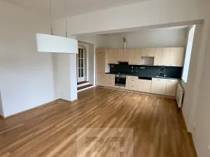 Pronájem bytu 3+kk, Praha - Smíchov, Na Provaznici, 74 m2