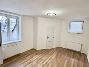 Pronájem bytu 3+kk, Praha - Smíchov, Na Provaznici, 74 m2