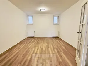 Pronájem bytu 3+kk, Praha - Smíchov, Na Provaznici, 74 m2