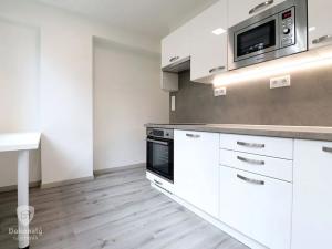 Pronájem bytu 2+1, Mladá Boleslav, Pezinská, 64 m2