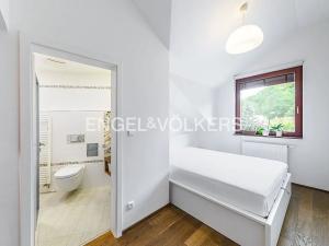 Pronájem bytu 4+kk, Praha - Dejvice, V Podbabě, 99 m2