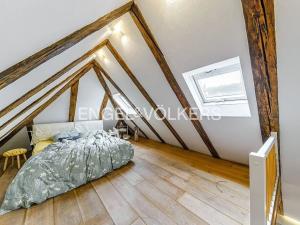 Pronájem bytu 2+kk, Praha - Malá Strana, Lázeňská, 101 m2