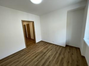 Prodej bytu 3+kk, Praha - Libeň, U svobodárny, 56 m2