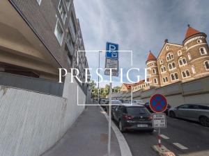 Pronájem bytu 2+1, Praha - Smíchov, Švédská, 84 m2