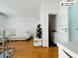 Prodej rodinného domu, Novalja, Chorvatsko, Samorašnji put, 130 m2