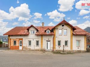 Prodej bytu 3+1, Velké Březno - Valtířov, 70 m2