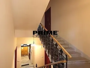 Pronájem bytu 2+kk, Praha - Vinohrady, Na Kozačce, 42 m2