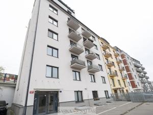 Prodej bytu 2+kk, Praha - Holešovice, V závětří, 56 m2