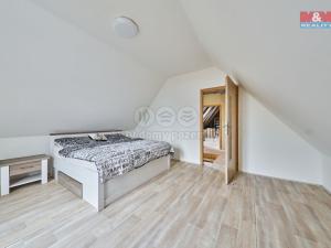 Prodej rodinného domu, Dolany, 140 m2