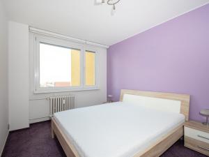 Pronájem bytu 3+kk, Praha - Ruzyně, Ciolkovského, 70 m2