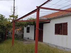 Prodej rodinného domu, Bar, Černá Hora, 100 m2