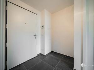 Pronájem bytu 2+kk, Praha - Modřany, Mezi vodami, 50 m2