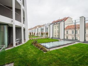 Pronájem bytu 2+kk, Praha - Smíchov, Holečkova, 70 m2