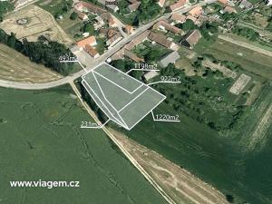 Prodej podílu zahrady, Starý Petřín, 2032 m2