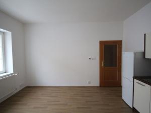 Pronájem bytu 2+kk, Jablonec nad Nisou, Na Šumavě, 46 m2