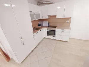 Pronájem bytu 2+kk, Praha - Nové Město, 52 m2