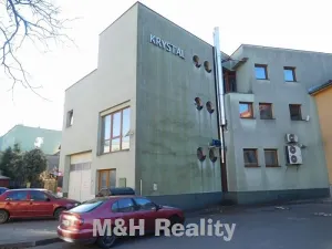 Pronájem obchodního prostoru, Frýdlant nad Ostravicí, Hlavní, 200 m2