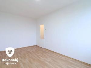 Pronájem bytu 3+1, Praha - Kobylisy, Famfulíkova, 60 m2