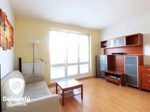 Pronájem bytu 2+kk, Praha - Suchdol, Holubí, 40 m2